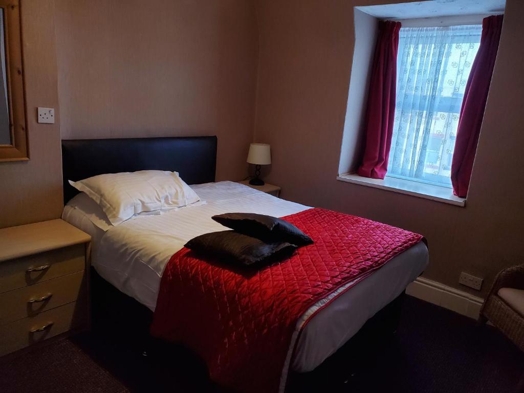 the cumbrian hotel room 3
