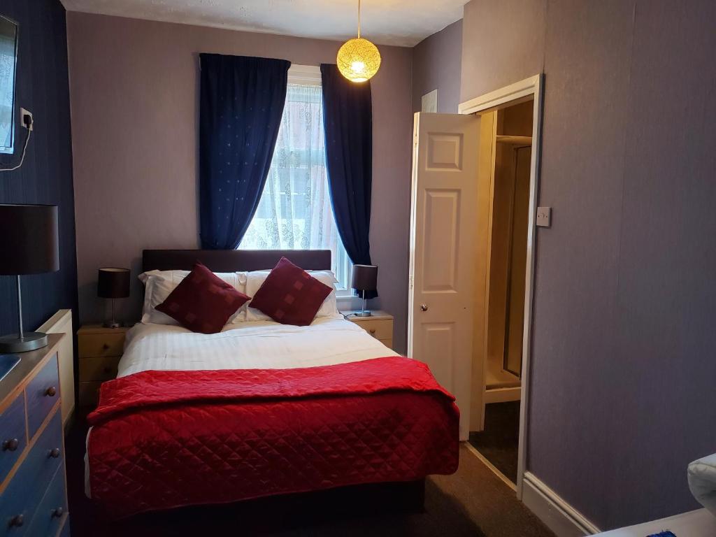 the cumbrian hotel room 6